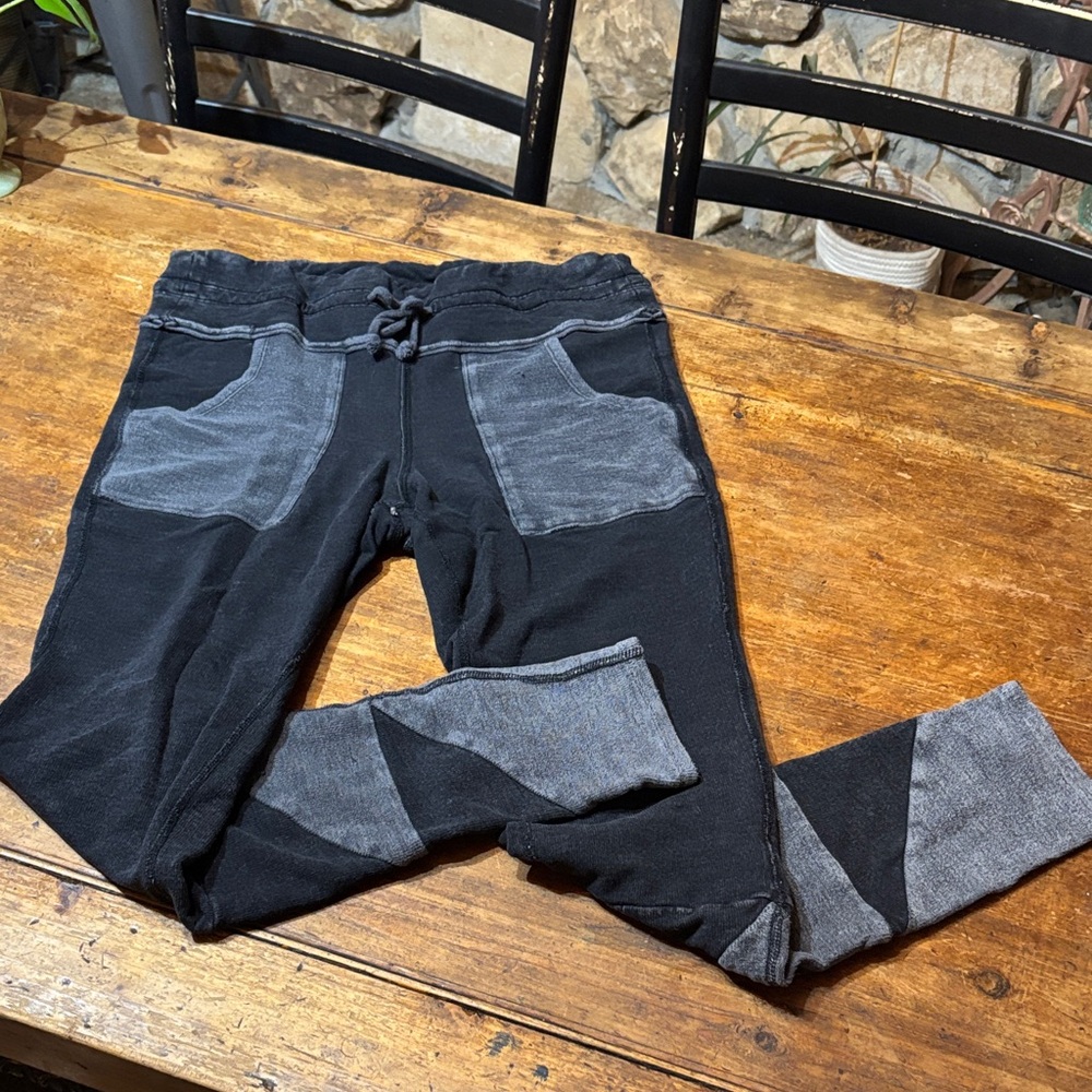 Free people movement leggings